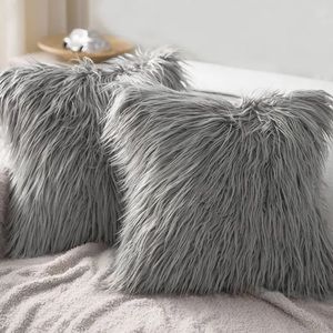 GREY FAUX FUR PILLOW CASE